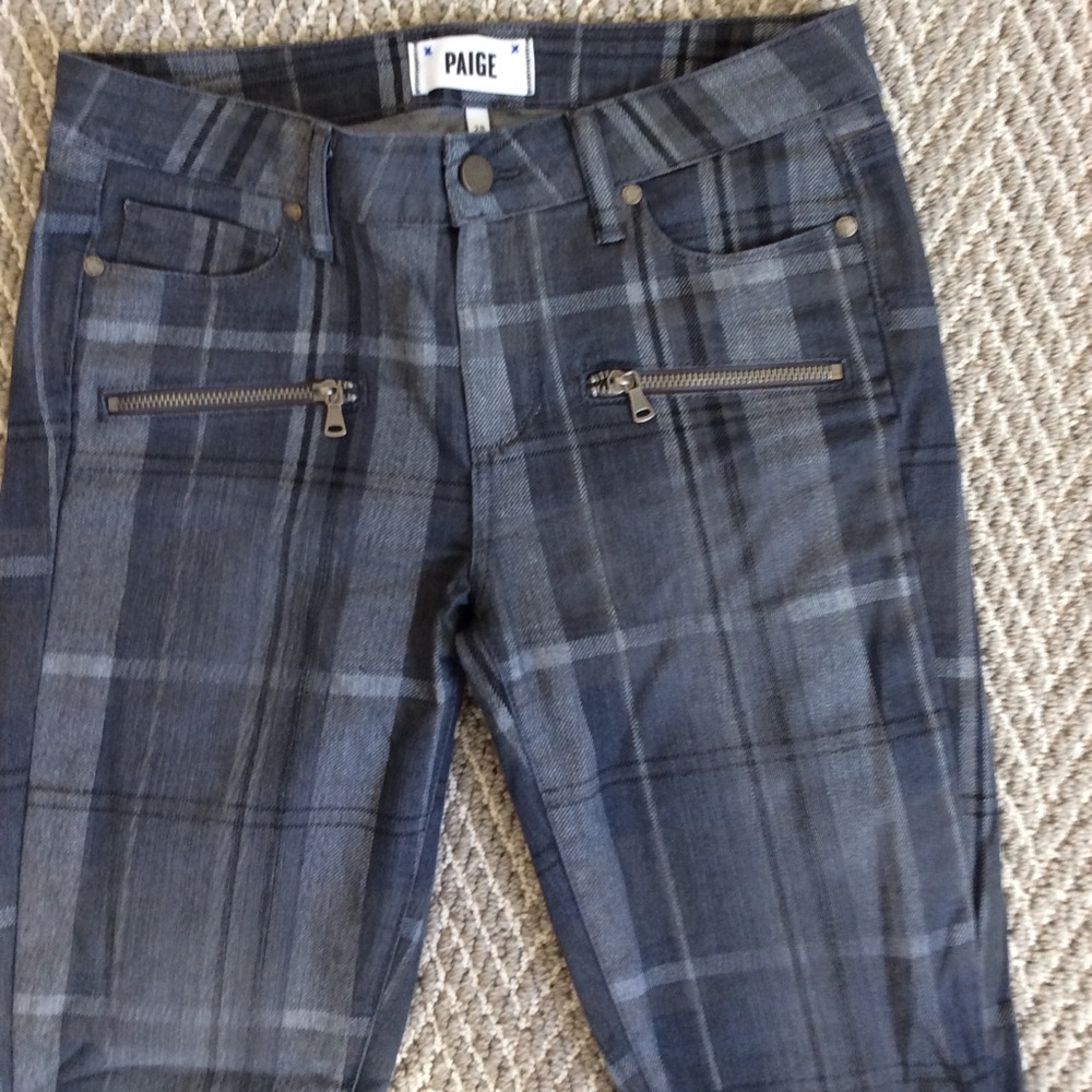 Paige Indio zip grey plaid size 28 Worn once❤️